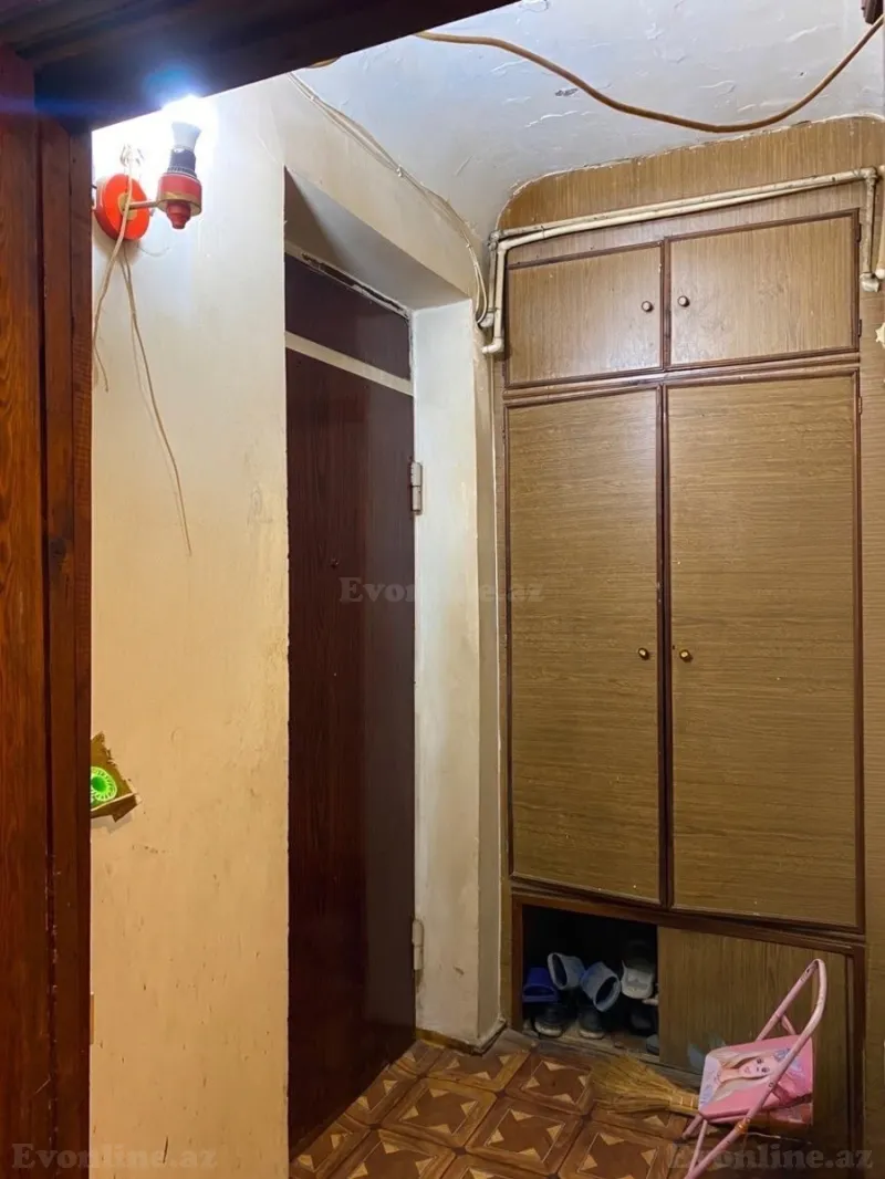 1 otaqlı Mənzil 35 m² 8-ci kilometr Satılır