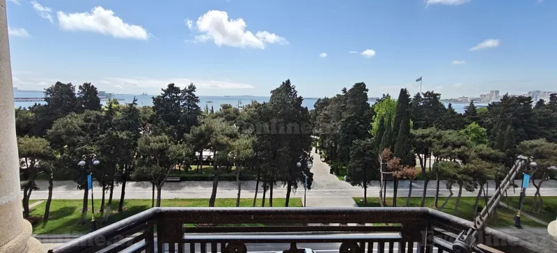 4 otaqlı köhnə tikili mənzil satılır — Səbail r., Bakı - şəkil 23