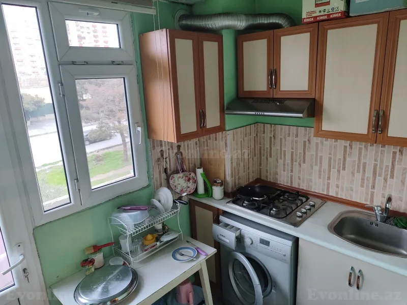 2 otaqlı köhnə tikili mənzil kirayə verilir — Günəşli, Bakı - şəkil 4