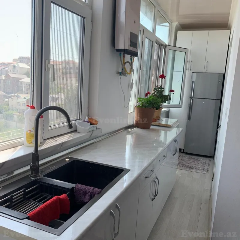 2 otaqlı köhnə tikili mənzil kirayə verilir — Köhnə Günəşli, Bakı - şəkil 8