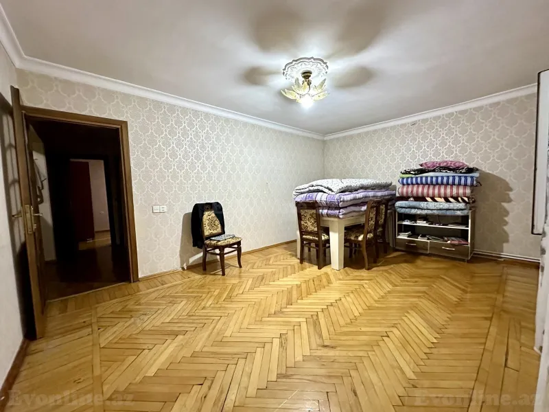 3 otaqlı köhnə tikili mənzil satılır — Qara Qarayev m., Bakı - şəkil 2