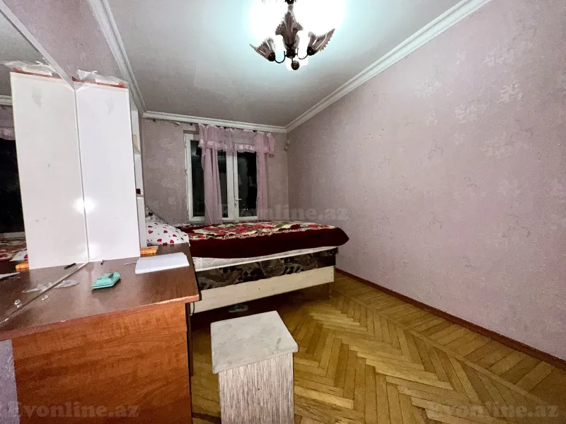3 otaqlı köhnə tikili mənzil satılır — Qara Qarayev m., Bakı - şəkil 5