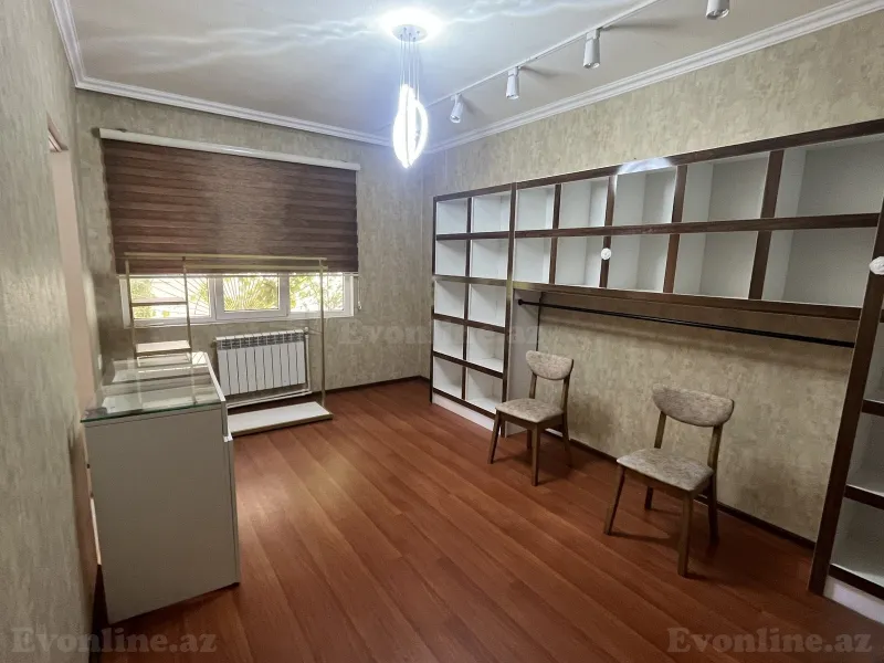 2 otaqlı köhnə tikili mənzil satılır — 3-cü mikrorayon, Bakı - şəkil 3