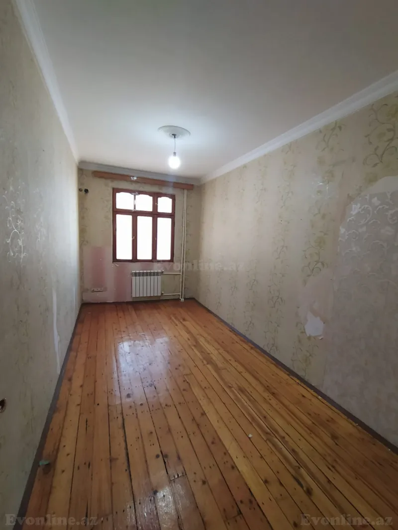 Satılır 2 otaqlı Mənzil Köhnə tikili 56 m² Bakıxanov - şəkil 5