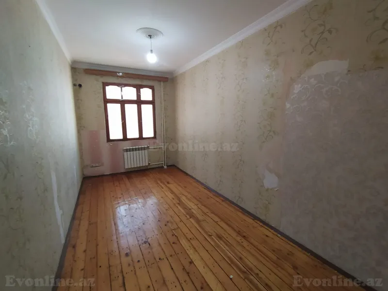 Satılır 2 otaqlı Mənzil Köhnə tikili 56 m² Bakıxanov - şəkil 6