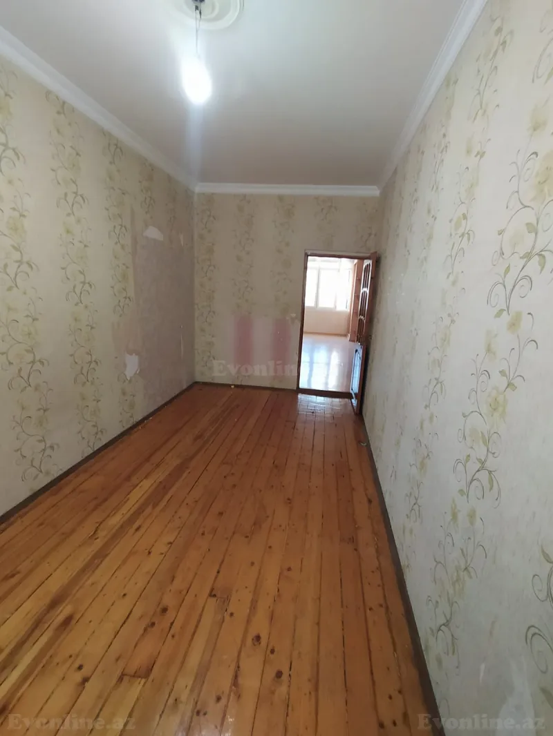 Satılır 2 otaqlı Mənzil Köhnə tikili 56 m² Bakıxanov - şəkil 7