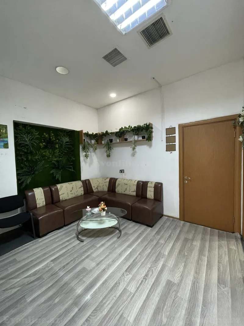 1 otaqlı Ofis 15 m² 28 May m. Kirayə verilir