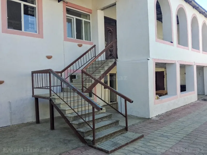 8 otaqlı həyət evi satılır — Buzovna, Bakı