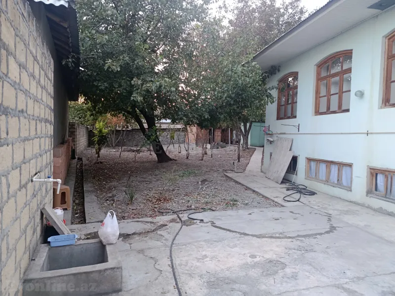 4 otaqlı həyət evi satılır — Şəki - şəkil 3