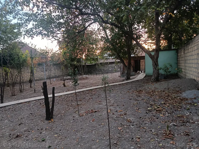 4 otaqlı həyət evi satılır — Şəki - şəkil 5