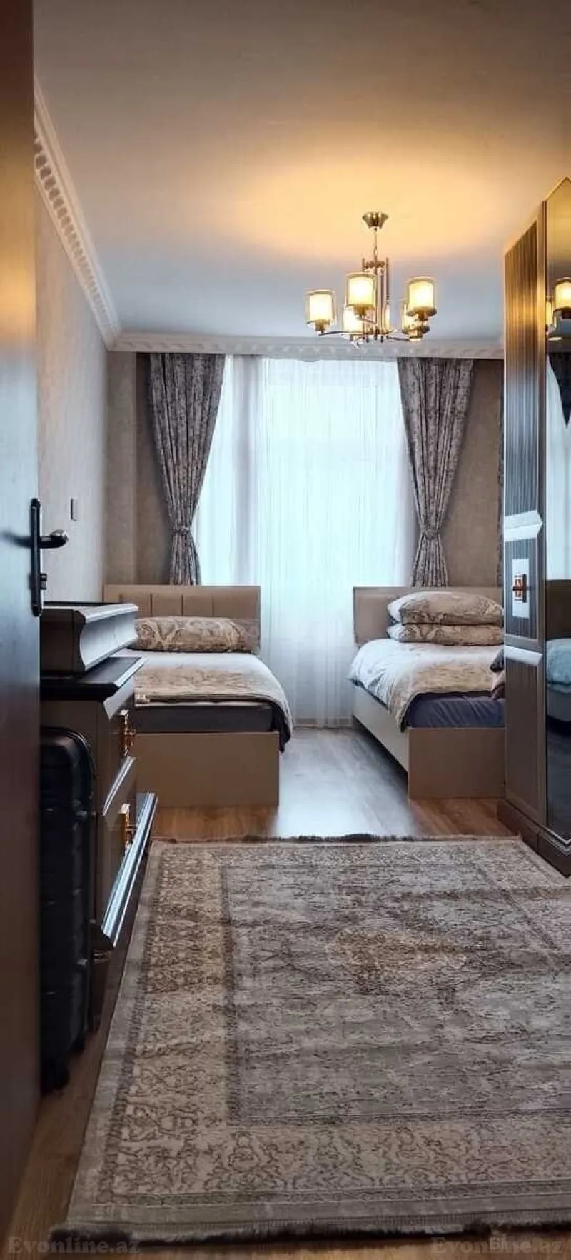 2 otaqlı köhnə tikili mənzil kirayə verilir — Elmlər Akademiyası m., Bakı - şəkil 4