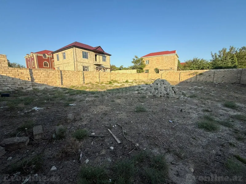 Torpaq Suraxanı r. Satılır