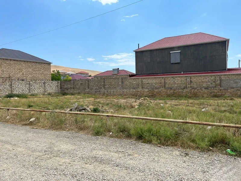 Torpaq Qobu Satılır