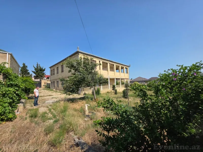 15 otaqlı həyət evi satılır — Binəqədi, Bakı