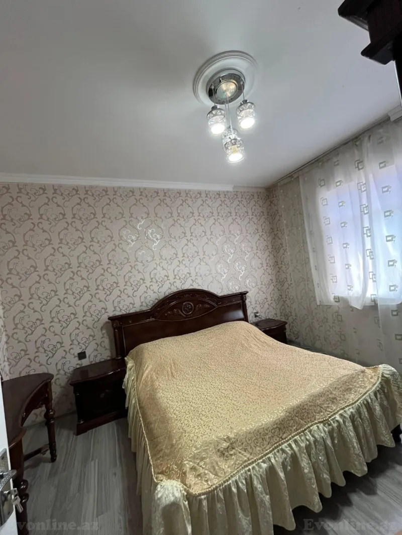 4 otaqlı həyət evi satılır — Xətai r., Bakı - şəkil 4