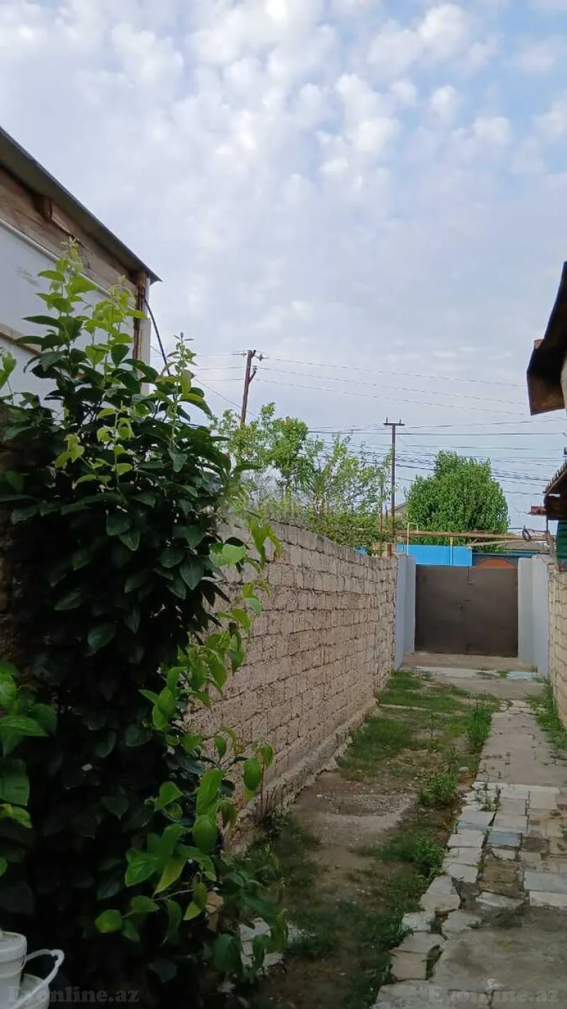 3 otaqlı həyət evi satılır — Koroğlu m., Bakı - şəkil 2