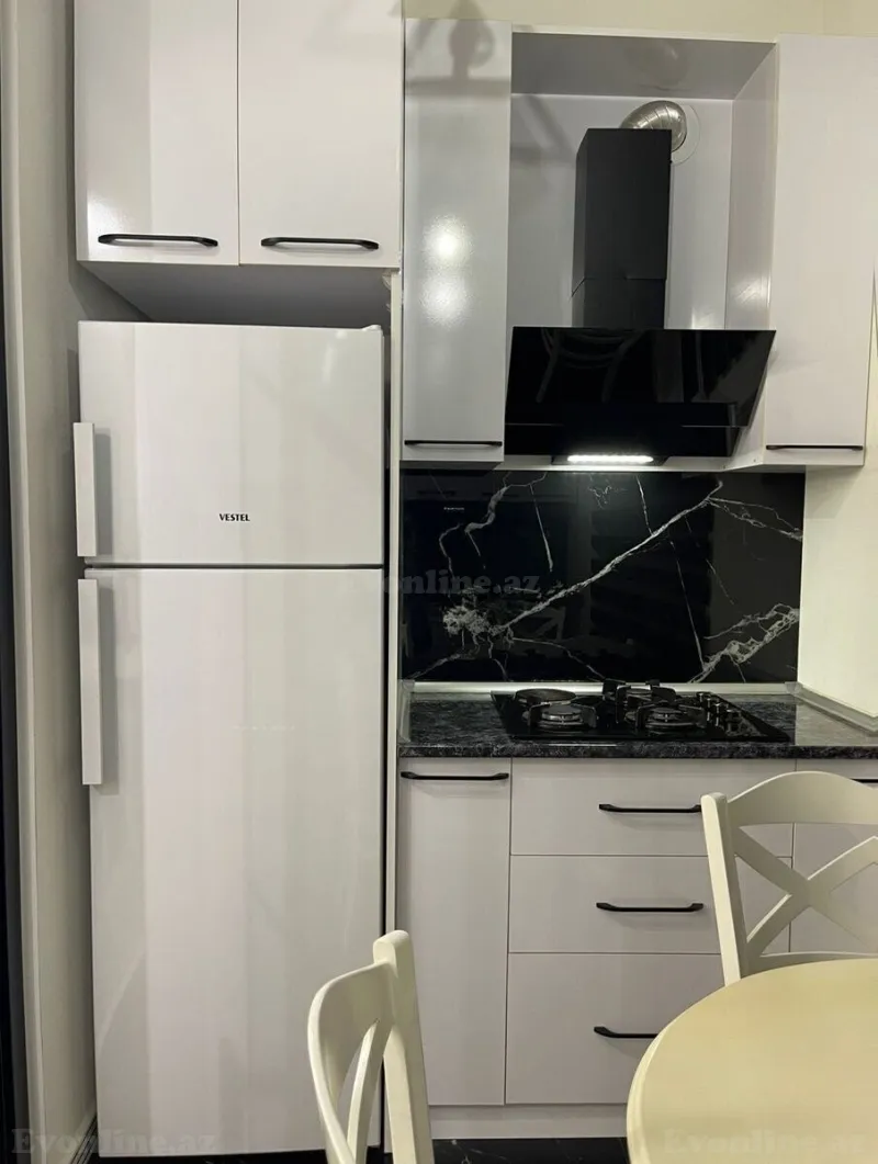 3 otaqlı yeni tikili mənzil kirayə verilir — 20 Yanvar m., Bakı - şəkil 9