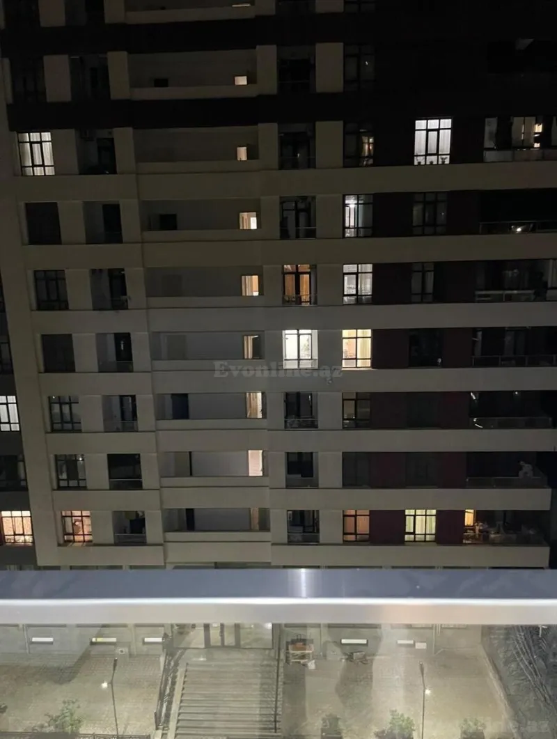 3 otaqlı yeni tikili mənzil kirayə verilir — 20 Yanvar m., Bakı - şəkil 13