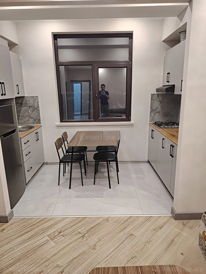 2 otaqlı yeni tikili mənzil kirayə verilir — 7-ci mikrorayon, Bakı - şəkil 4