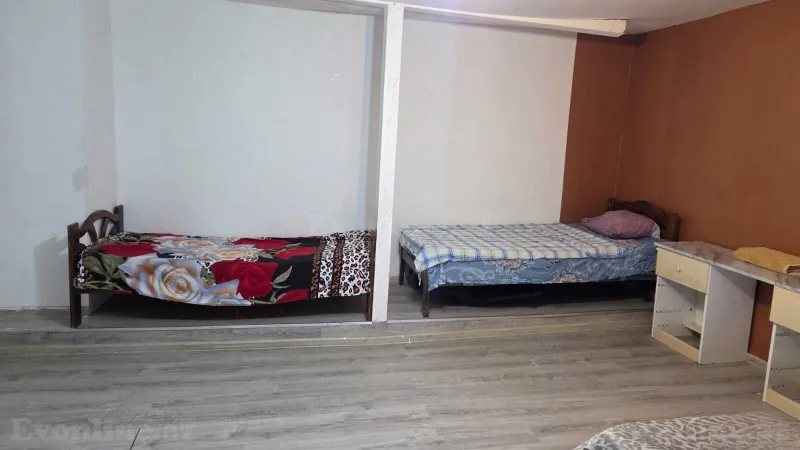 3 otaqlı köhnə tikili mənzil kirayə verilir — Sahil m., Bakı - şəkil 3