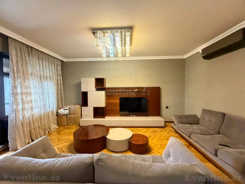 3 otaqlı köhnə tikili mənzil satılır — Bakıxanov, Bakı - şəkil 3