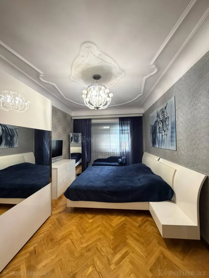 3 otaqlı köhnə tikili mənzil satılır — Bakıxanov, Bakı - şəkil 12