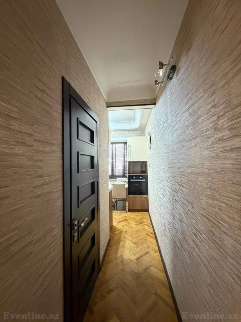 3 otaqlı köhnə tikili mənzil satılır — Bakıxanov, Bakı - şəkil 13