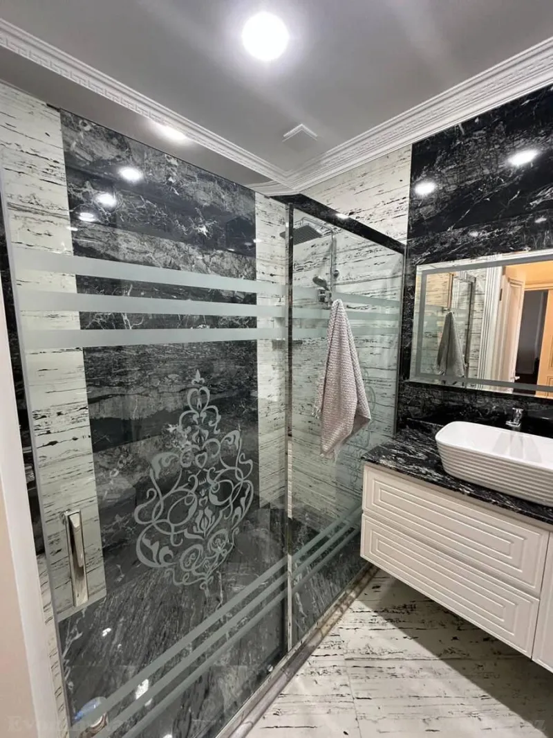 4 otaqlı yeni tikili mənzil kirayə verilir — 8 Noyabr m., Bakı - şəkil 16