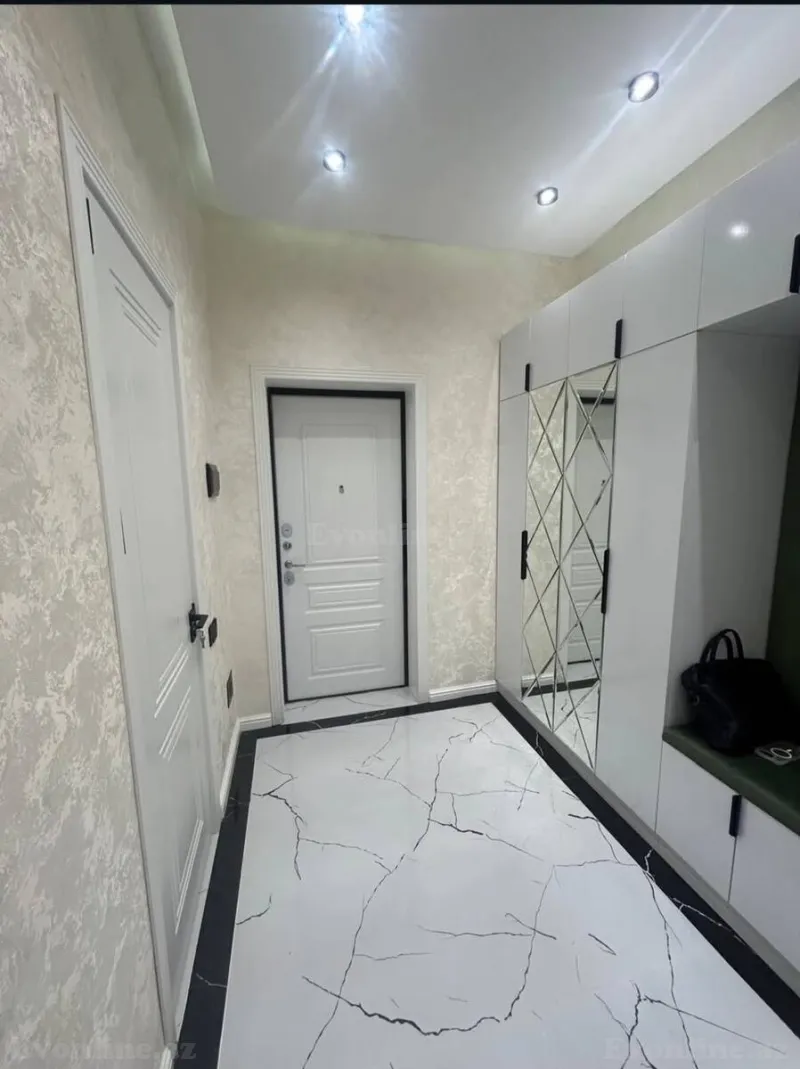 2 otaqlı yeni tikili mənzil satılır — 4-cü mikrorayon, Bakı - şəkil 7