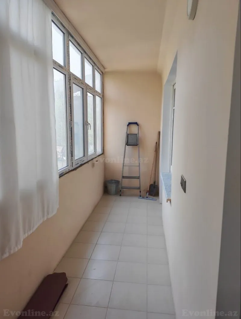 3 otaqlı köhnə tikili mənzil satılır — Xalqlar Dostluğu m., Bakı - şəkil 6