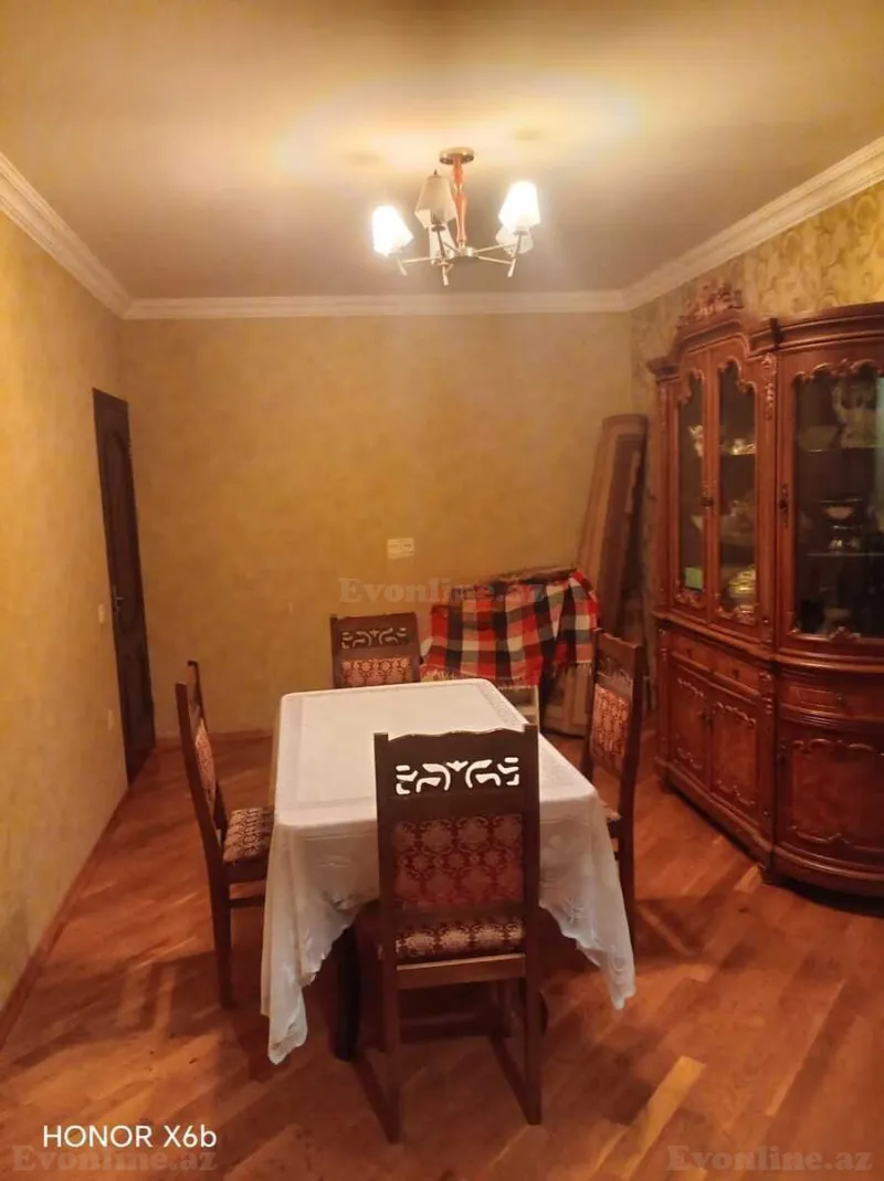 3 otaqlı köhnə tikili mənzil satılır — Xətai r., Bakı - şəkil 2