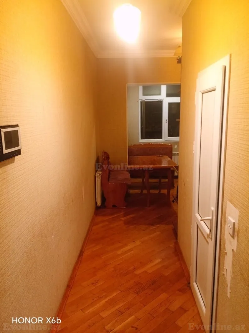 3 otaqlı köhnə tikili mənzil satılır — Xətai r., Bakı - şəkil 12