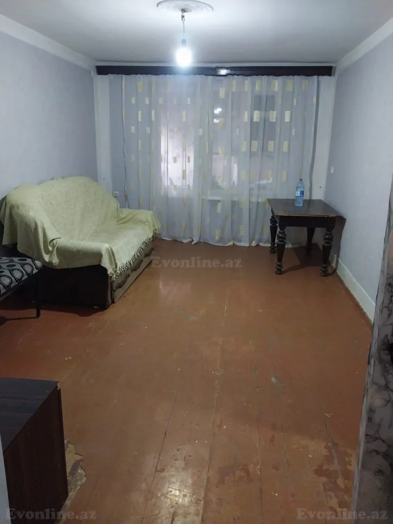 2 otaqlı köhnə tikili mənzil kirayə verilir — Qara Qarayev m., Bakı - şəkil 3