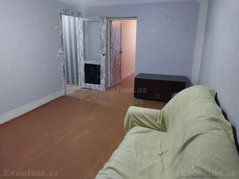 2 otaqlı köhnə tikili mənzil kirayə verilir — Qara Qarayev m., Bakı - şəkil 4