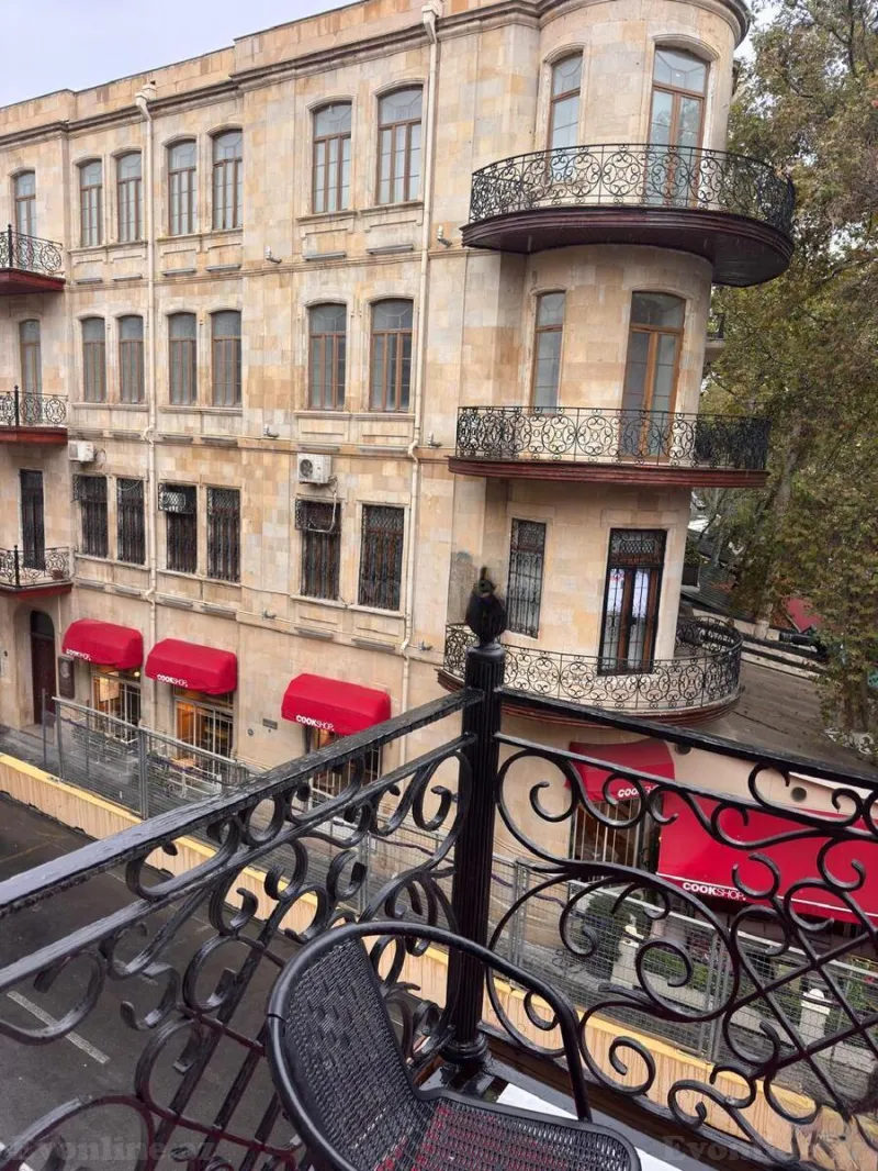 Ofis kirayə verilir — Səbail r., Bakı - şəkil 10