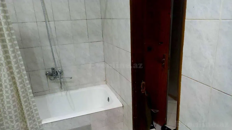 2 otaqlı köhnə tikili mənzil kirayə verilir — Xətai r., Bakı - şəkil 7