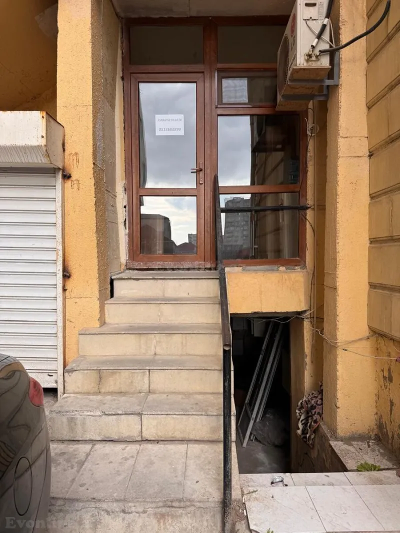 1 otaqlı Ofis 15 m² Yasamal r. Kirayə verilir
