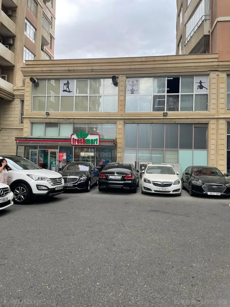 3 otaqlı yeni tikili mənzil kirayə verilir — Xətai r., Bakı