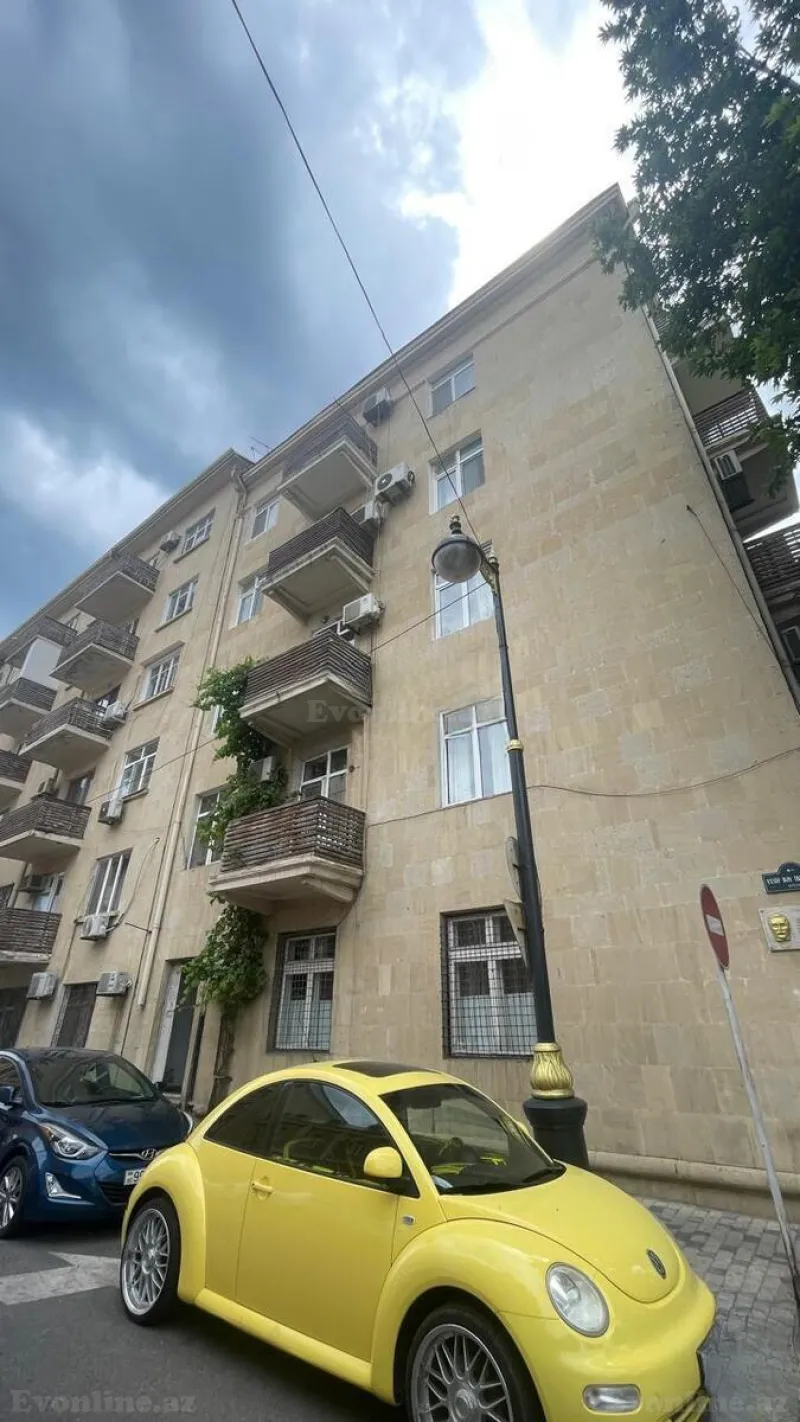 3 otaqlı köhnə tikili mənzil kirayə verilir — Səbail r., Bakı - şəkil 10