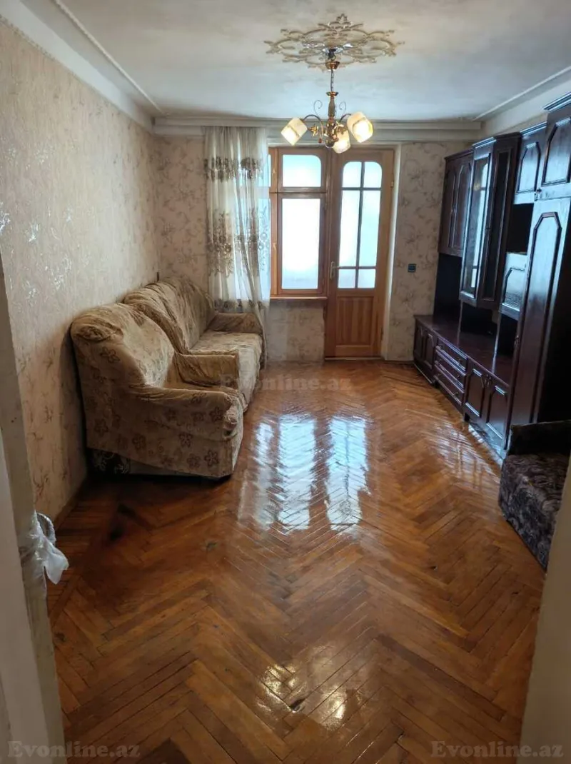 2 otaqlı Mənzil 60 m² İnşaatçılar m. Kirayə verilir