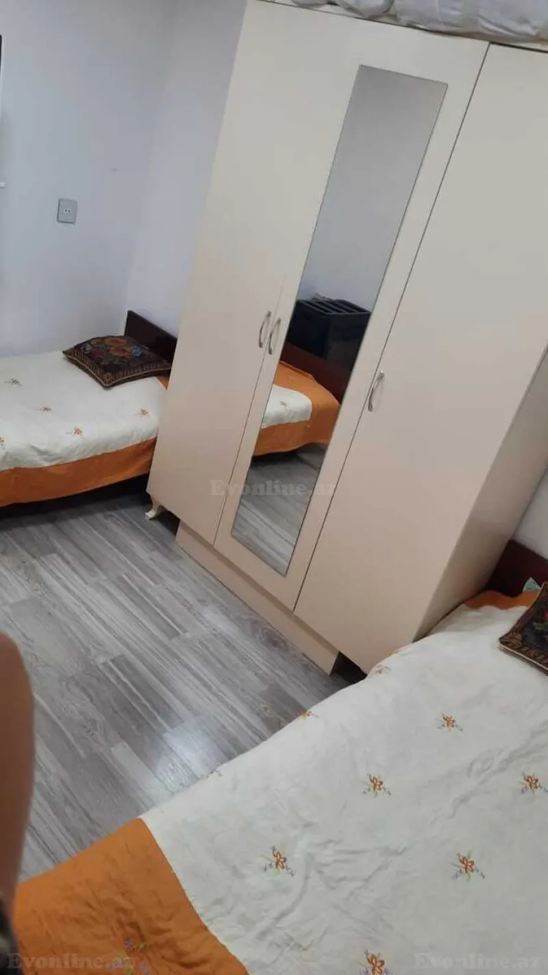1 otaqlı Mənzil 28 m² 8 Noyabr m. Kirayə verilir