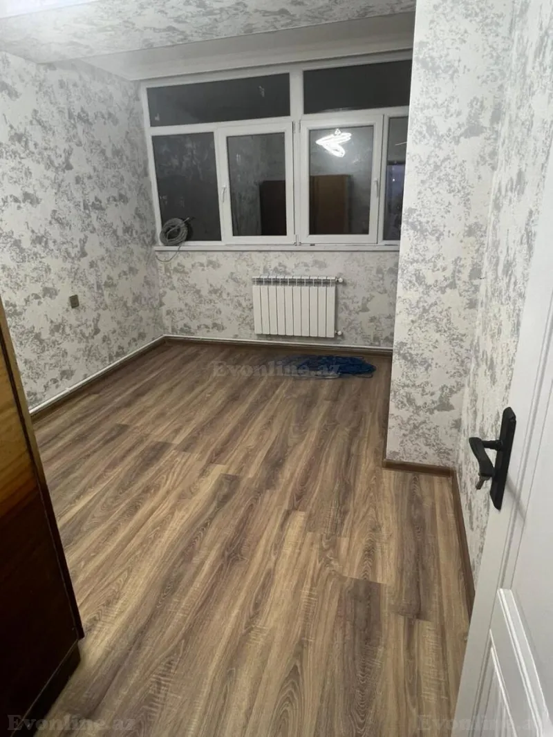 2 otaqlı köhnə tikili mənzil satılır — Gənclik m., Bakı