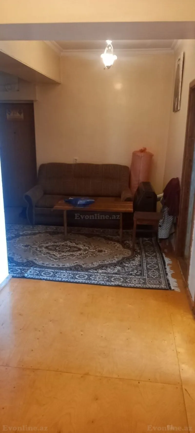 3 otaqlı köhnə tikili mənzil kirayə verilir — 8 Noyabr m., Bakı - şəkil 3