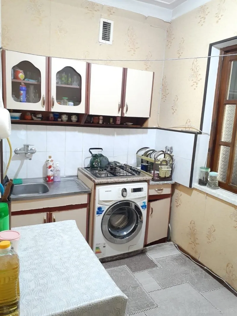 2 otaqlı köhnə tikili mənzil satılır — Yeni Günəşli, Bakı - şəkil 6
