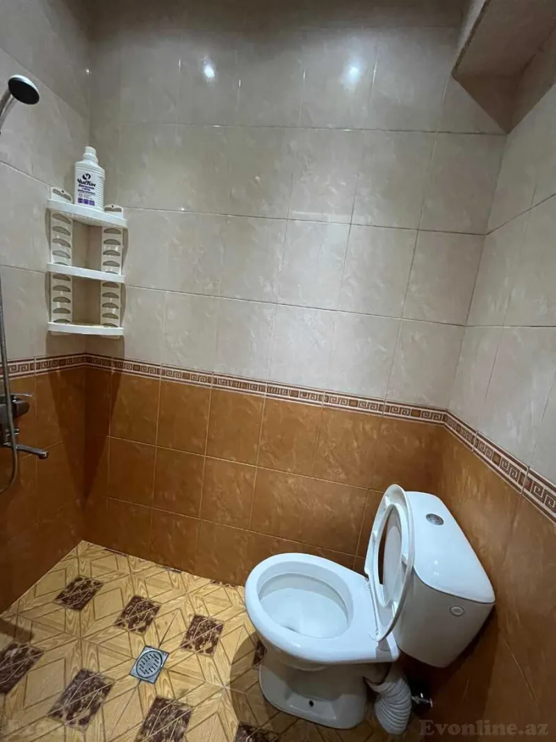 1 otaqlı həyət evi kirayə verilir — M.Ə.Rəsulzadə, Bakı - şəkil 3