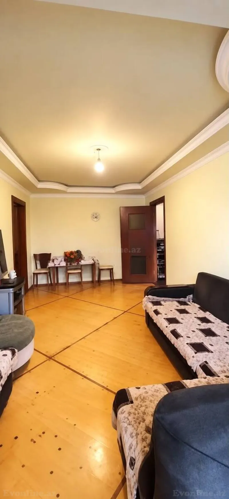 2 otaqlı köhnə tikili mənzil satılır — Nəriman Nərimanov m., Bakı