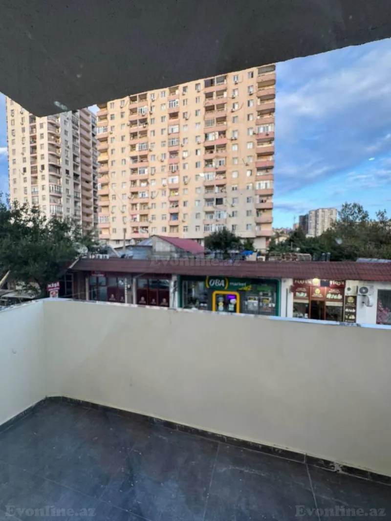 2 otaqlı köhnə tikili mənzil satılır — Həzi Aslanov m., Bakı - şəkil 9