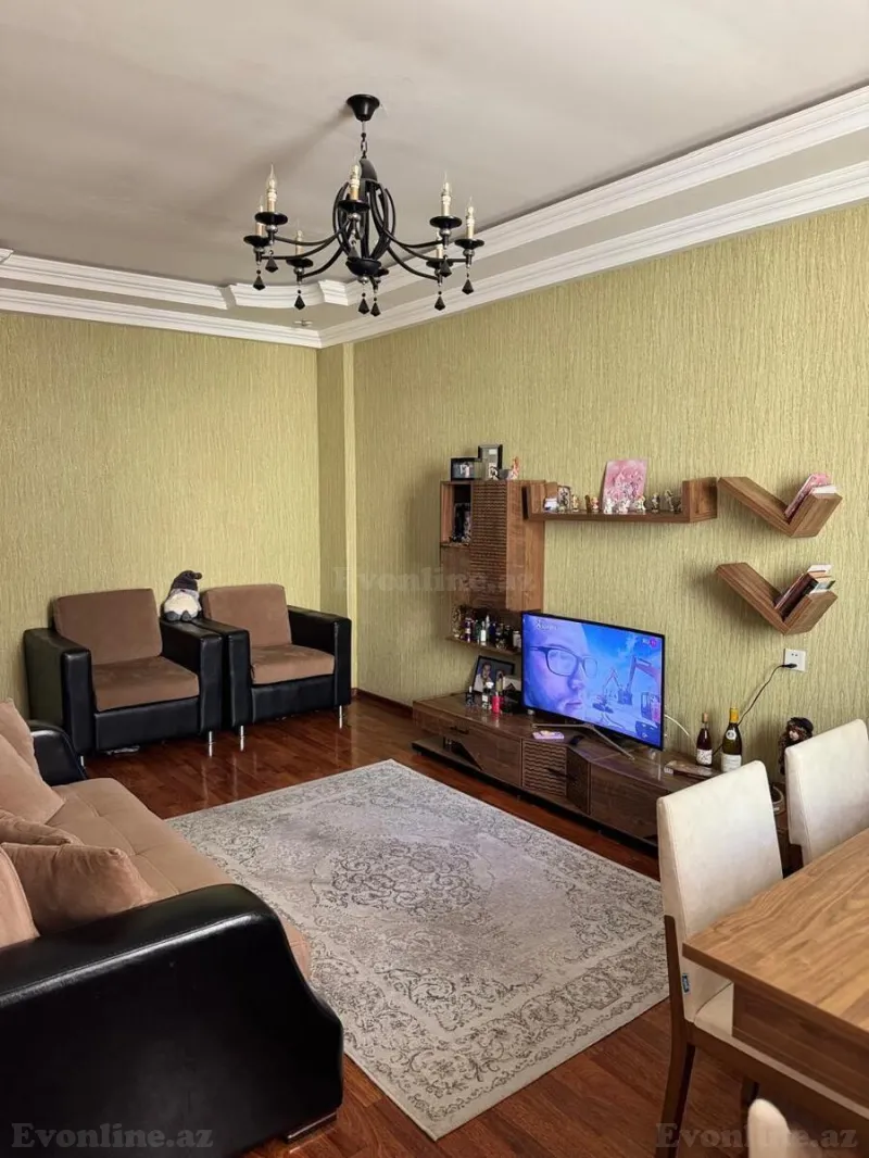 2 otaqlı yeni tikili mənzil satılır — Yeni Yasamal, Bakı - şəkil 3