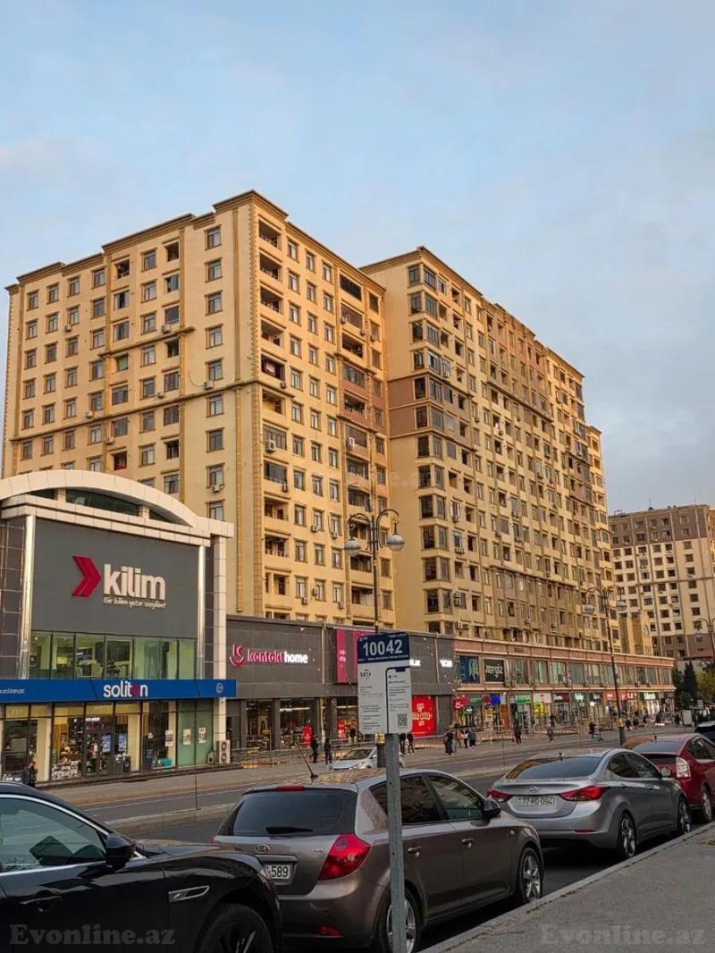 2 otaqlı yeni tikili mənzil satılır — İnşaatçılar m., Bakı