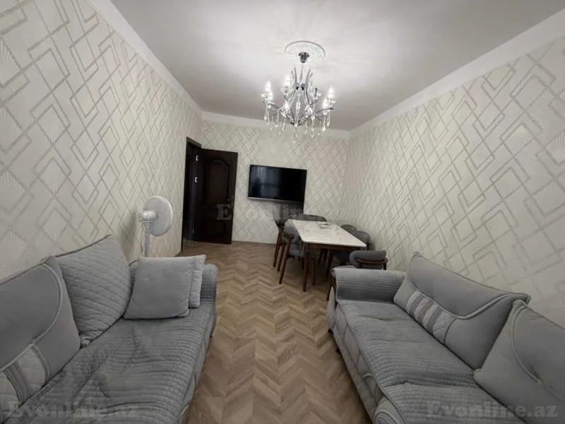 4 otaqlı Mənzil 110 m² Qara Qarayev m. Satılır